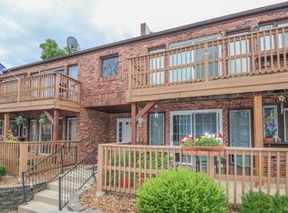4298 Chateau De Ville Dr APT C, Saint Louis, MO