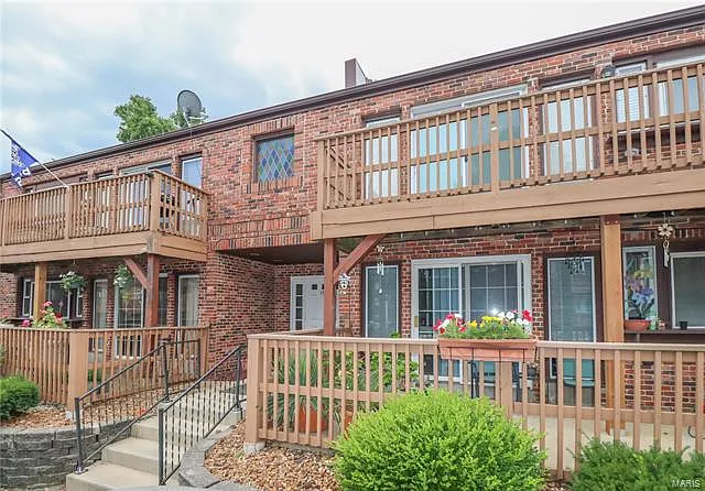 4298 Chateau De Ville Dr APT C photo 1