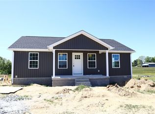 1097 Union Chapel Rd, Scottsville, KY 42164