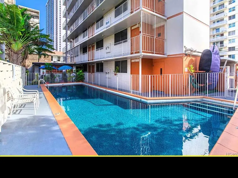 236 Liliuokalani Ave #802 — Photo 11