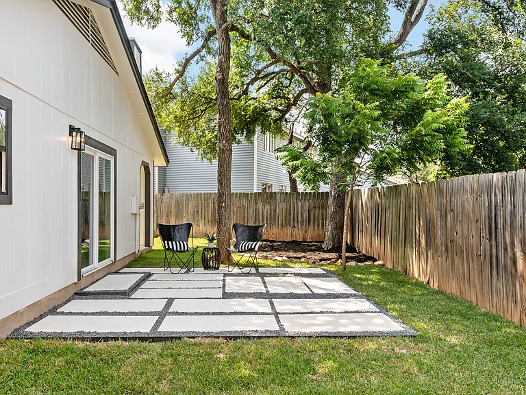 7604 Islander Dr — Photo 38