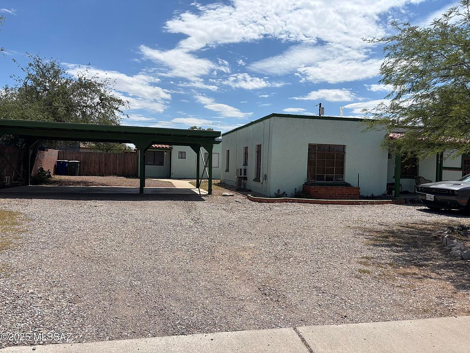 1st image of 4138 E Desert Pl
