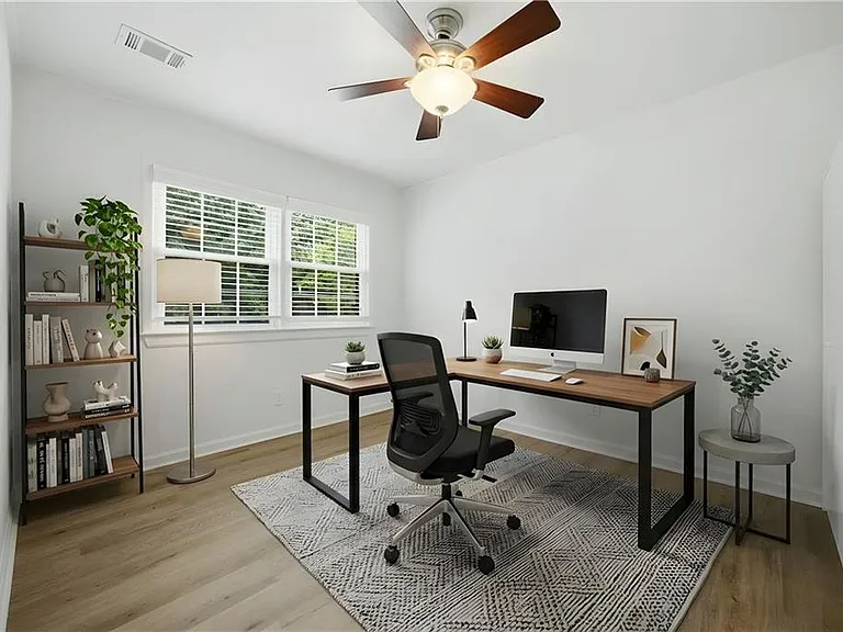 2220 Spring Mill Cv — Photo 32