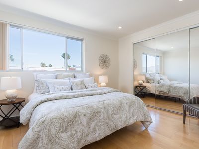 511 San Vicente Blvd UNIT 306, Santa Monica, CA, 90402