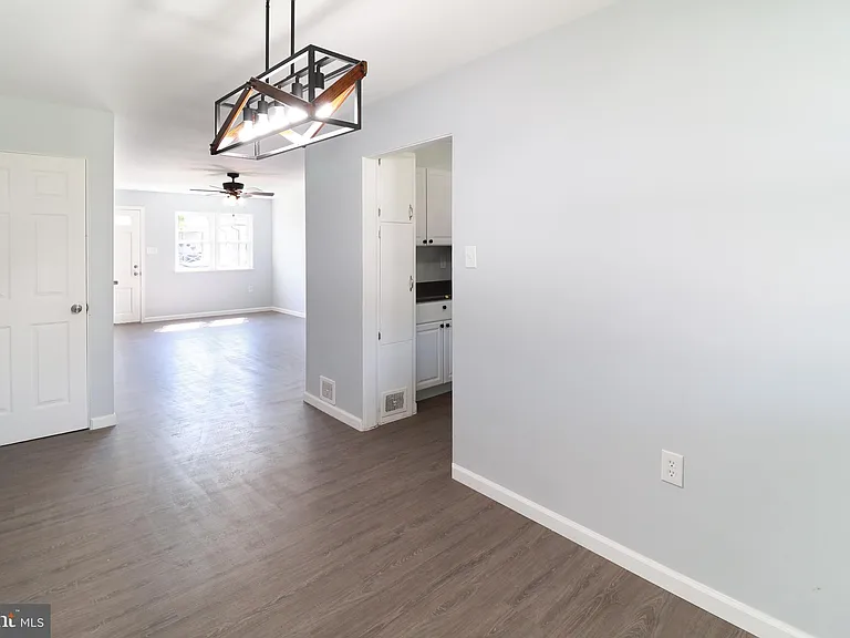 3214 N 6th St — Photo 11