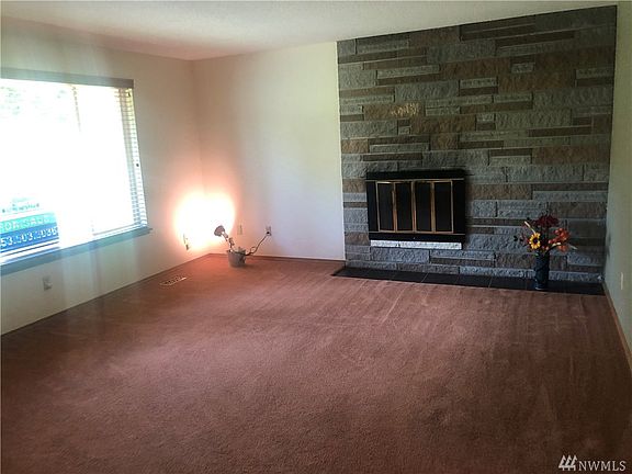3rd image of 9719 Willowood Pl SW