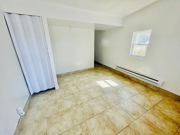 4th image of 315 Swope Ave #7