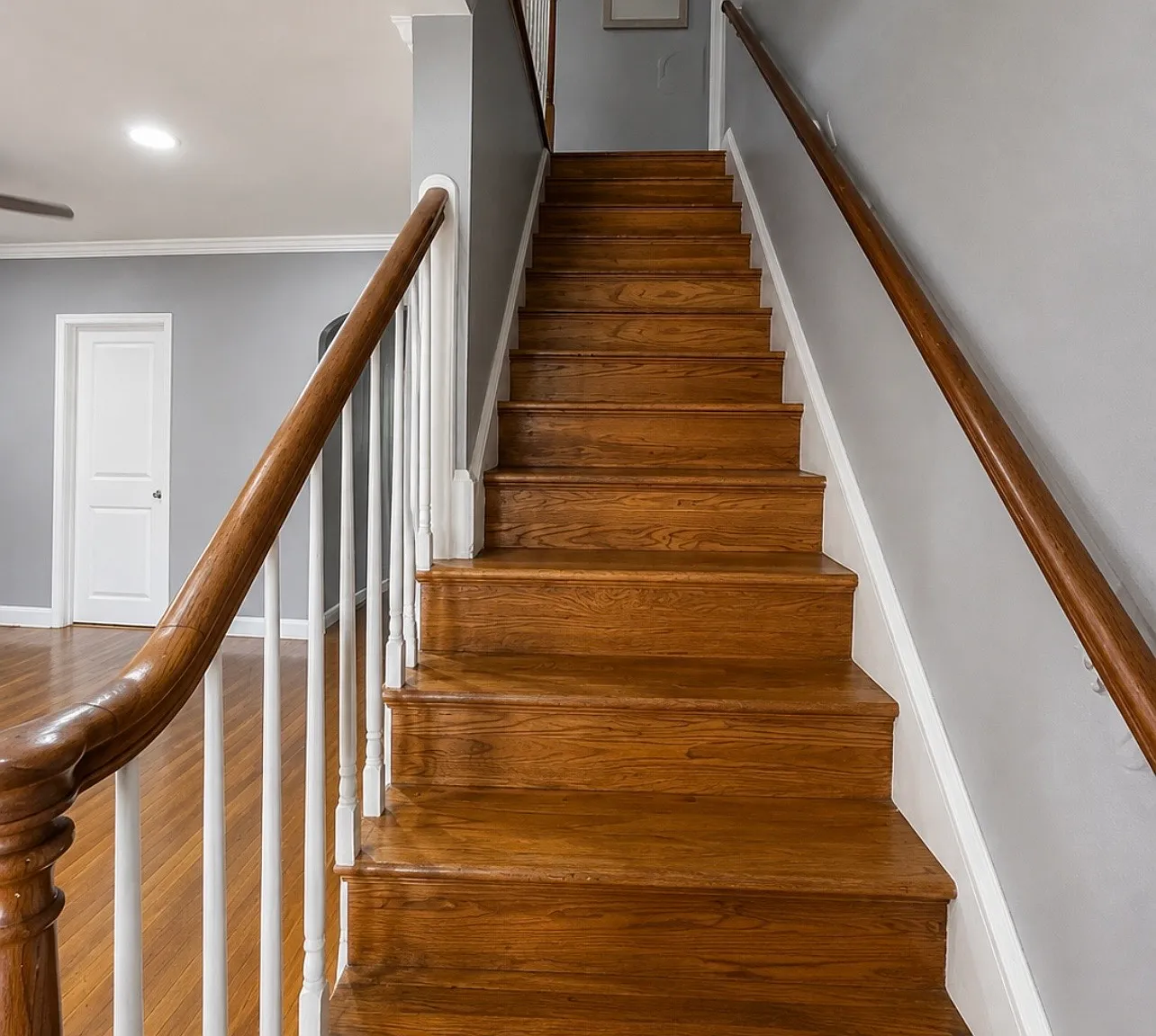 5 bed, 1500 sqft, $2,580 — Photo 3
