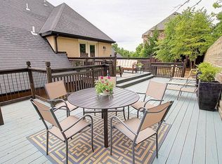 1172 N Thoreau Ln, Fayetteville, AR 72701