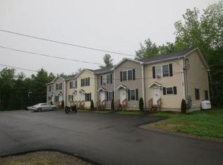 16 Jasmine Ln, Bangor, ME 04401