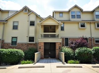 12950 Bryce Canyon Dr APT B, Maryland Heights, MO