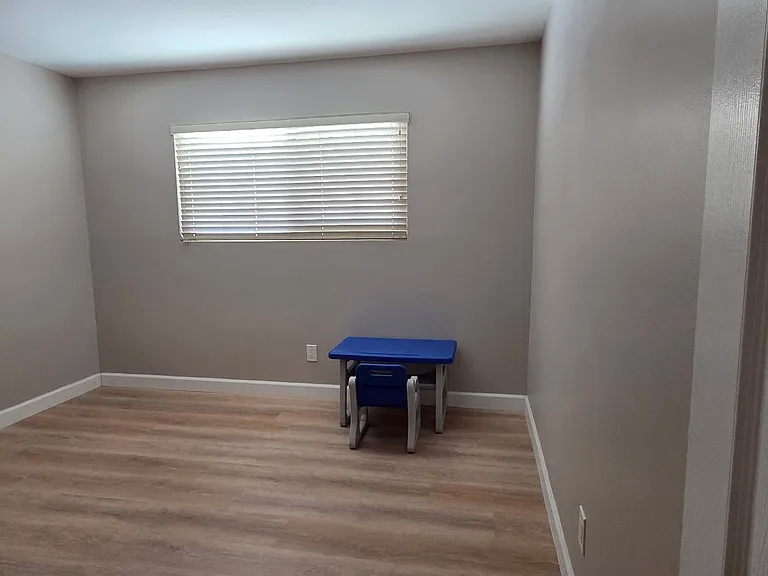 2012 Crandall Dr — Photo 15
