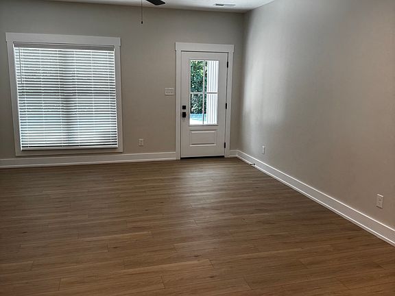 5th image of 209 E Brushy Valley Dr #A