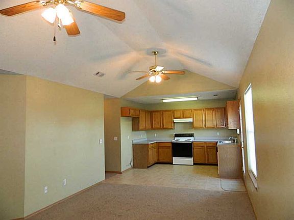 4th image of 605 McClure Ave