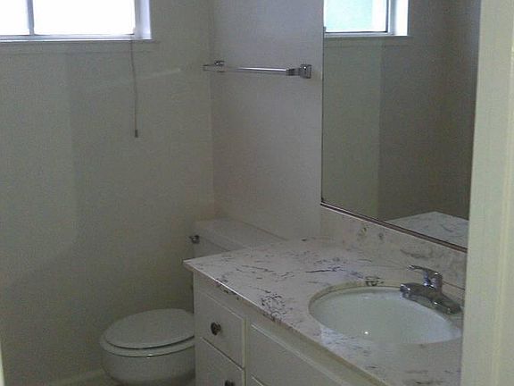 2nd image of 21201 Gardena Dr