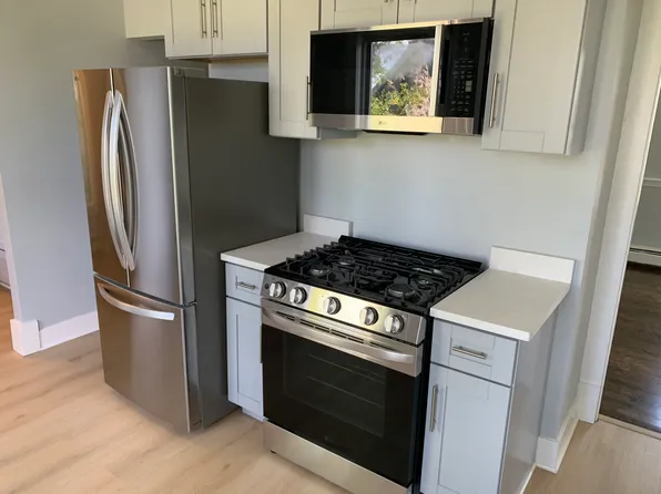 53 6th Ave #1, Haverhill, MA 01830