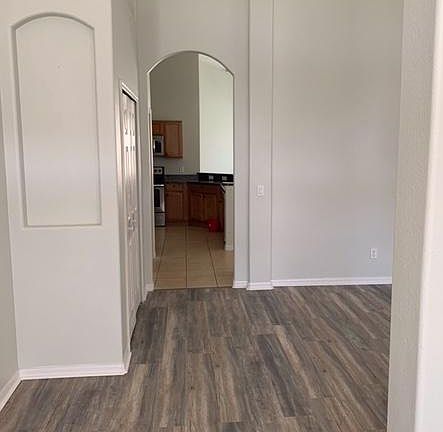 3rd image of 997 Marisa Ln
