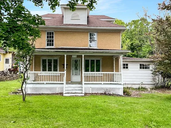 873 Maple St, Lanse, PA 16849