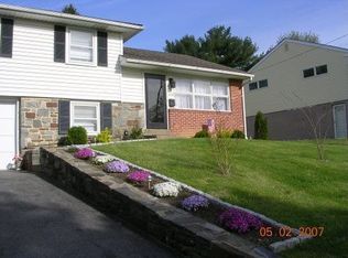 220 Warren Blvd, Broomall, PA 19008