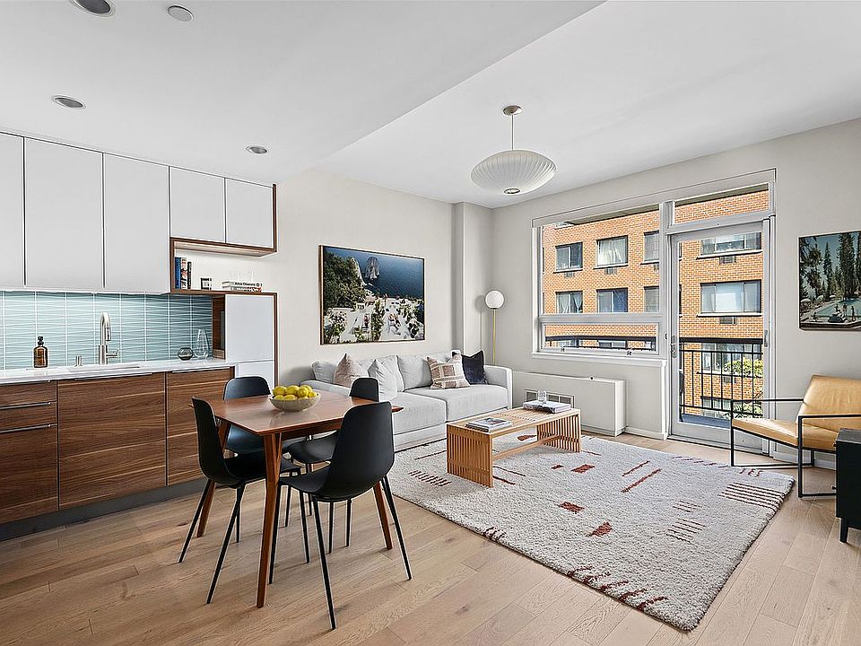 1st image of 517 W 46th St APT 604