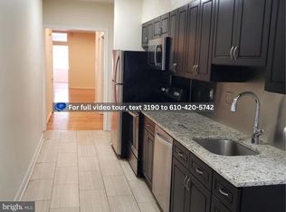 319 Market St APT 3, Philadelphia, PA 19106