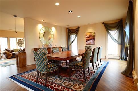 Formal Dining Room: Hardwood Floors