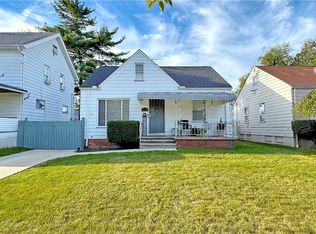 13313 Highlandview Ave, Cleveland, OH