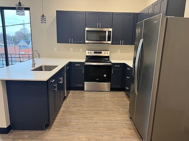 1st image of 104 E Market St #202