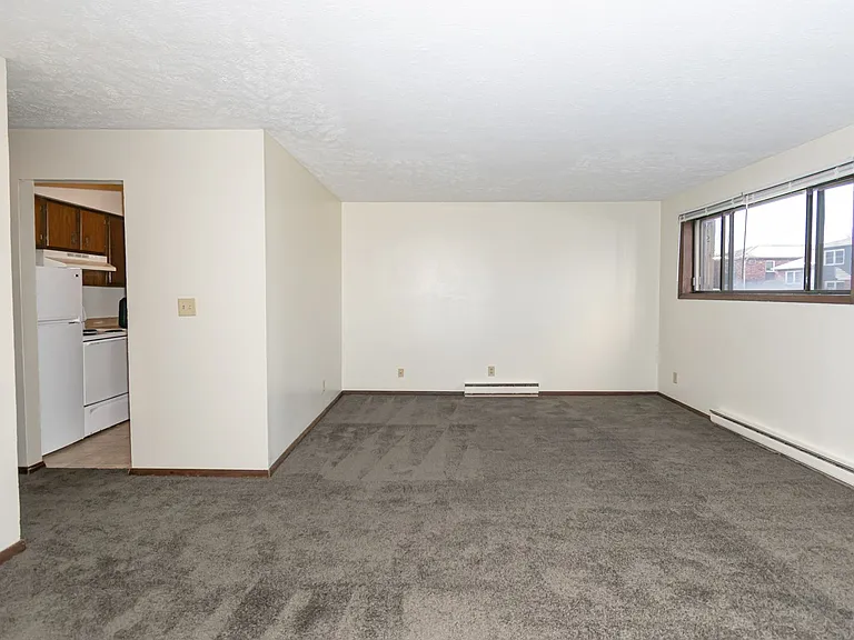 712 Arcadia Dr — Photo 23