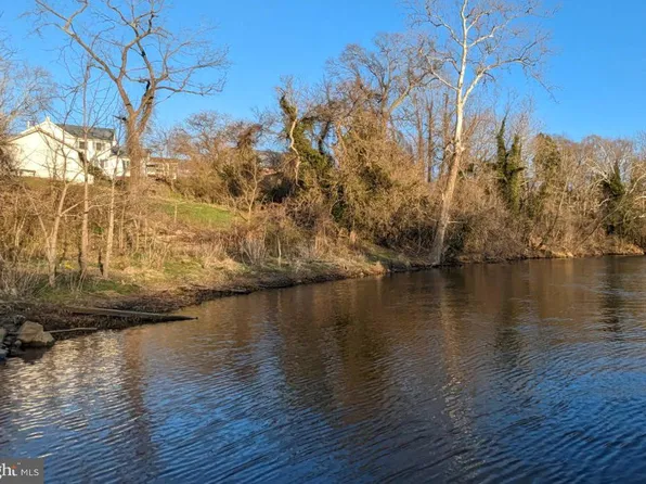 21959 Main St, Hillsboro, MD 21641