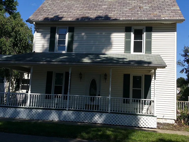 114 8th St NE — Photo 12