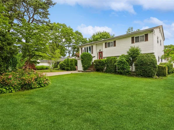 115 Southern Boulevard, Hauppauge, NY 11788