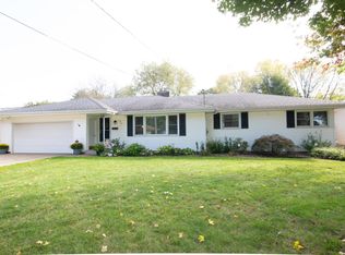 634 Turwill Ln, Kalamazoo, MI 49006