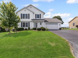 321 Tomahawk Dr, Twin Lakes, WI 53181