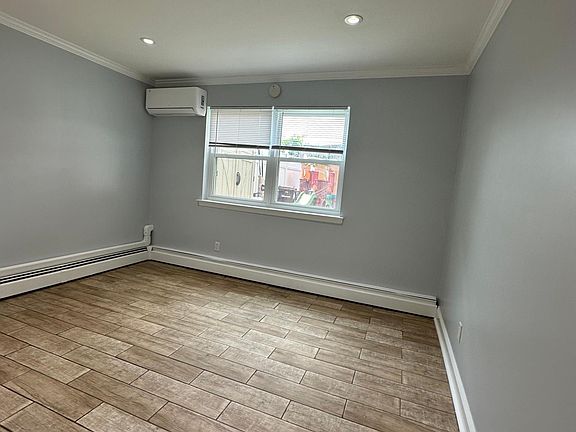 3rd image of 1130 Calhoun Ave #1AB