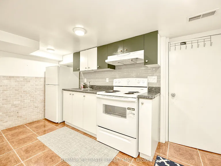 433 Symington Ave #BASEMENT — Photo 3