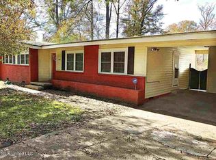 3777 Meadow Ln, Jackson, MS 39212