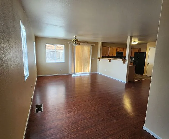 8630 Sunrise Mist Ct — Photo 2