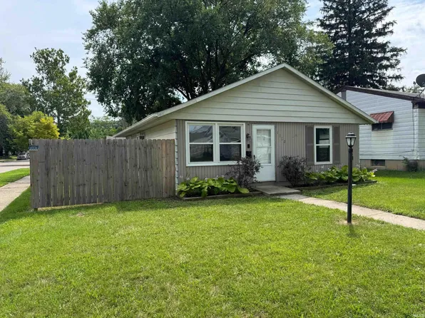 1322 McKinnie Ave, Fort Wayne, IN 46806