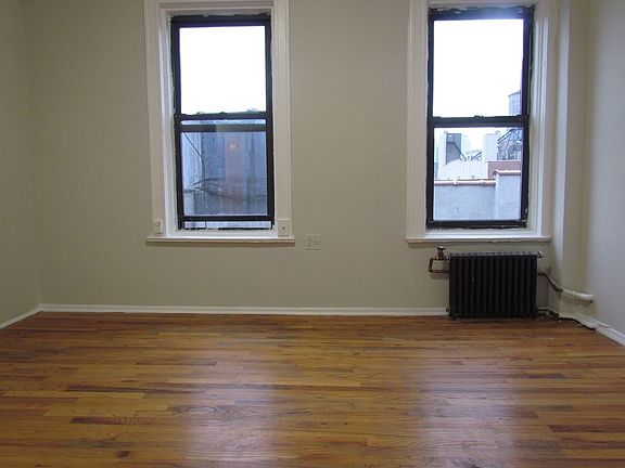 2nd image of 183 Thompson St APT G4