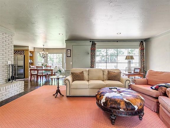 3rd image of 1317 Brighton Ave