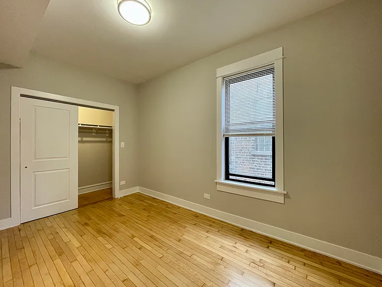 2143 N Keystone Ave #2 — Photo 18