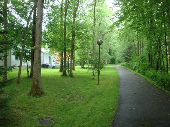 5th image of 3058 Amberlea Ln