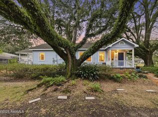 418 Evangeline Dr, Lafayette, LA 70501
