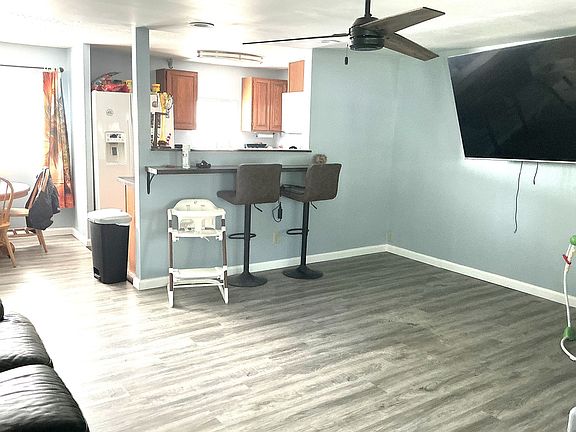 2nd image of 1105 James Ct