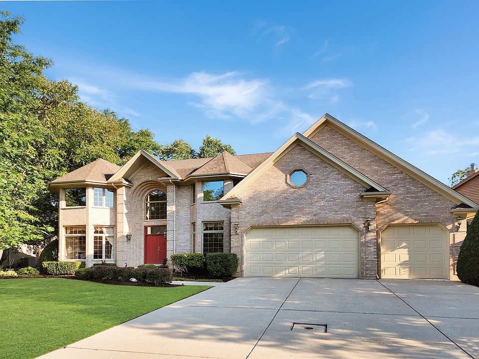 1st image of 400 Woodside Dr