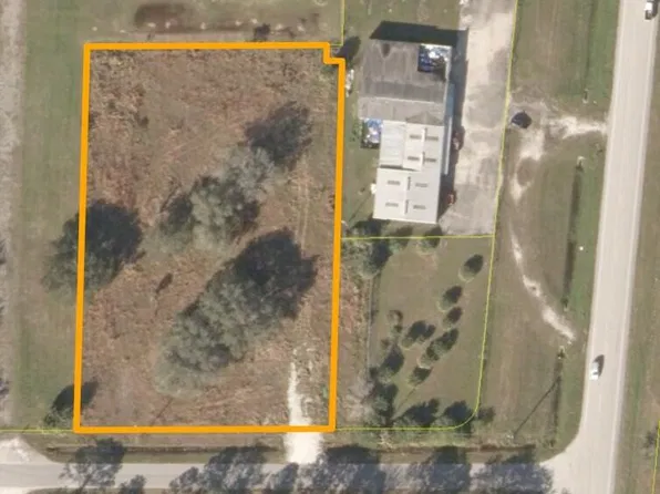 345 NE 106TH Street, Okeechobee, FL 34972