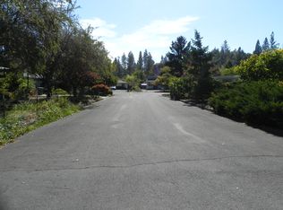 3475 Danna Ct, Eugene, OR 97405