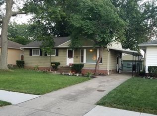 19139 Parkmount Ave, Cleveland, OH 44135