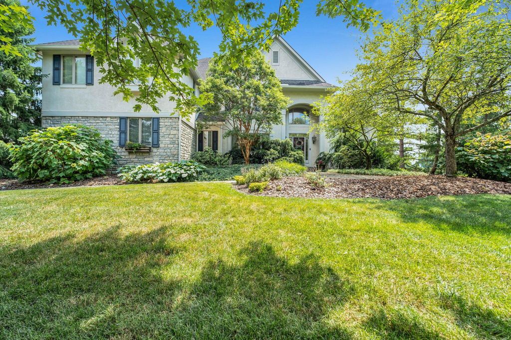 Real estate listing image